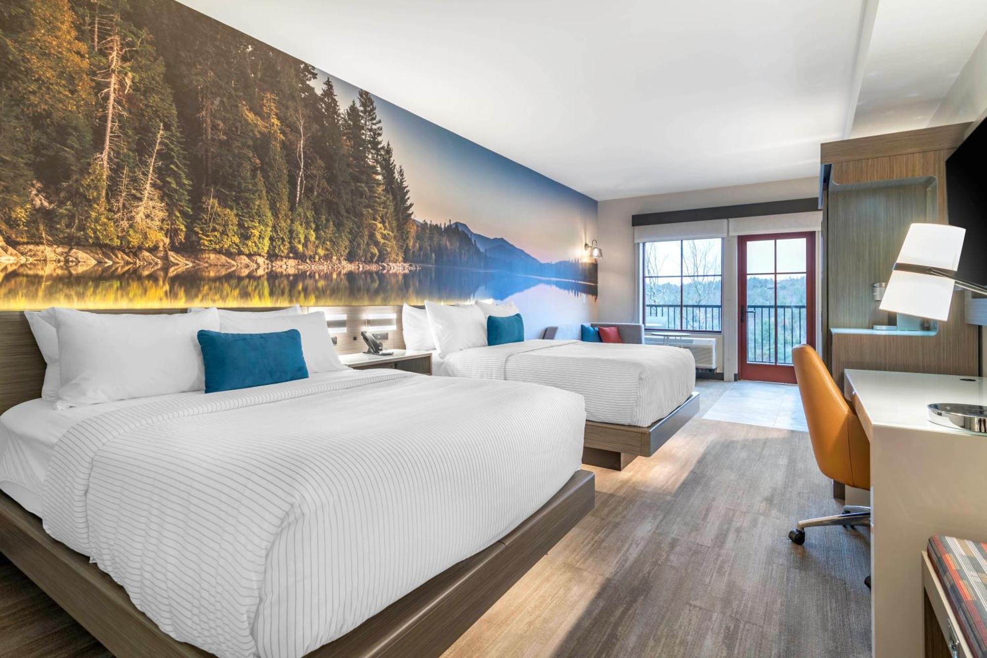 Cambria Hotel Lake Placid - Lakeside Resort Exterior photo