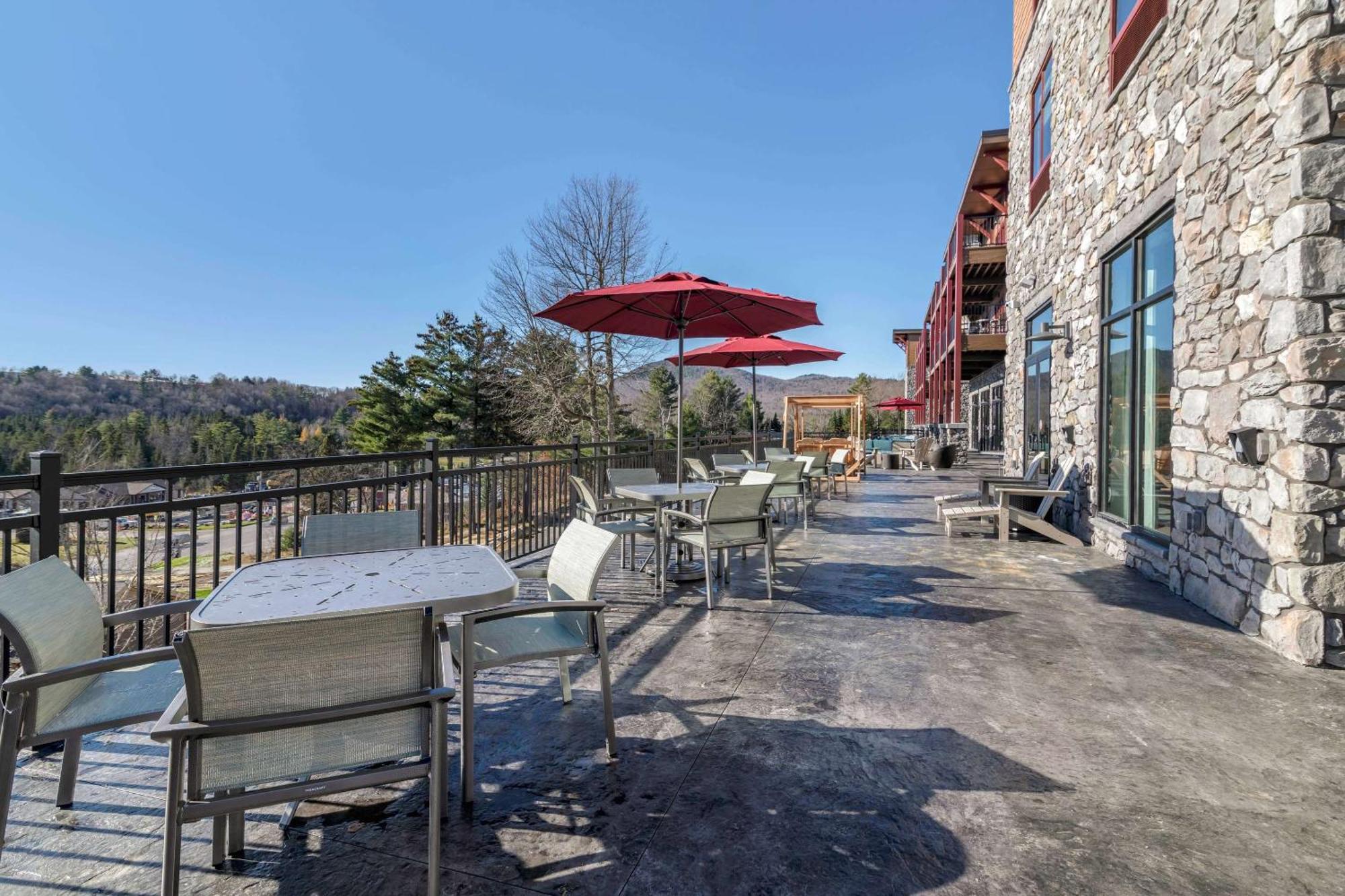 Cambria Hotel Lake Placid - Lakeside Resort Exterior photo